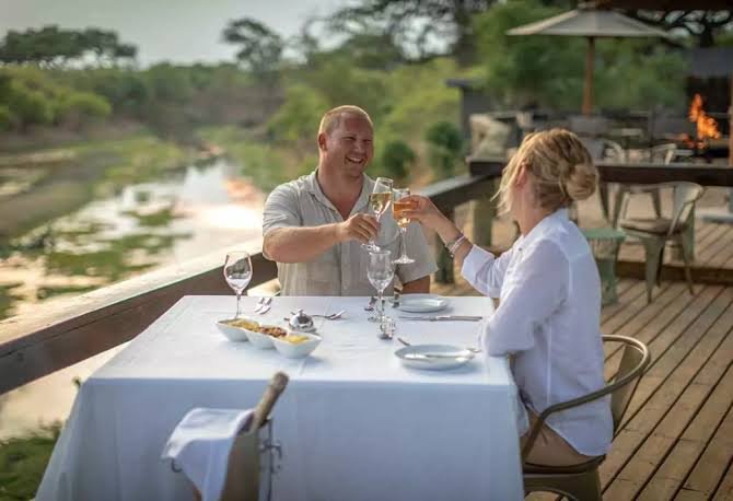 5 Days Midrange Gorilla and Wildlife Safari Uganda